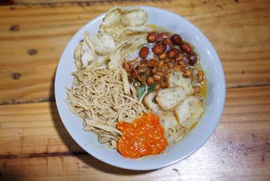 BUBUR AYAM & RONDE SEKOTENG MAK INDHUS