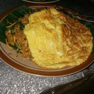 NASI GORENG PAK RIN SPECIAL AYAM KAMPUNG