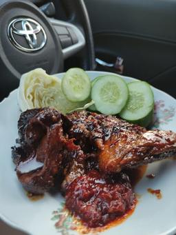 Photo's Warung Makan Ayam Bakar Bu Wati