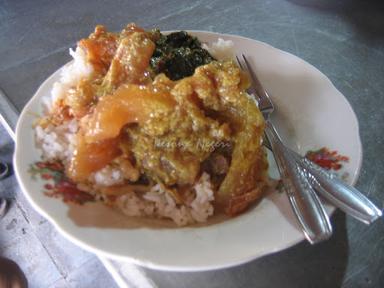 WARUNG MAKAN BUBUR TUMPANG BU TUGI