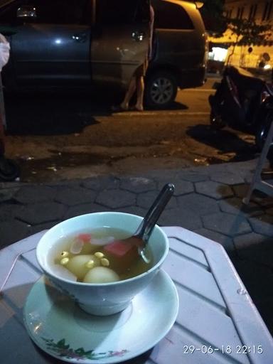 WEDANG RONDE SALATIGA DEPAN WAHID PHOTO