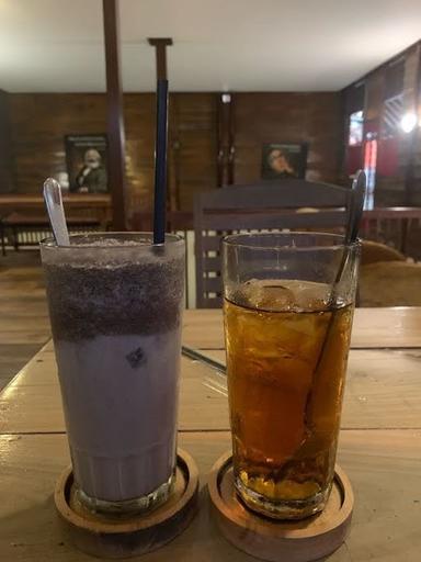 RELAKSO COFFEE AND RESTO