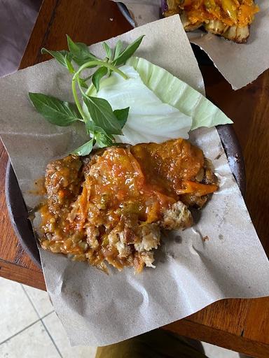 BELUT GORENG SOLOTIGO