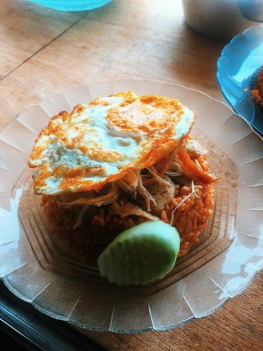 WARUNG MIE AYAM BAKSO DAN NASI GORENG ‘PAK DE WONG SOLO’