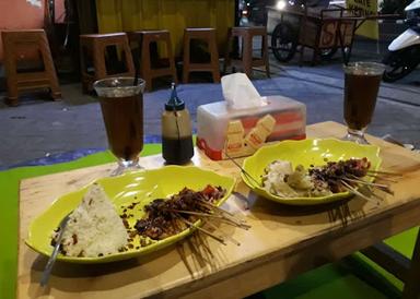 SATE KELINCI SURABAYA SKS SIMOKERTO