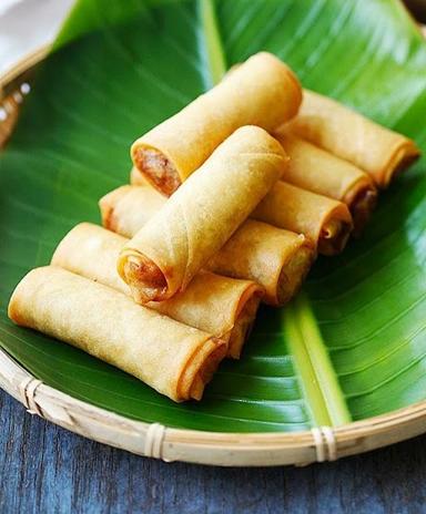 LUMPIA ASLI REBUNG KHAS SEMARANG DAN TAHU BAKSO