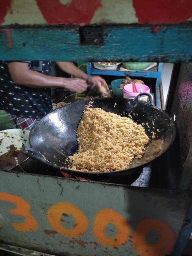 NASI GORENG MIE MIHUN JAWA PAK NAIM