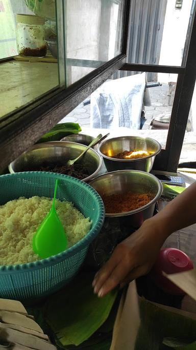 NASI KRAWU BU RIMA