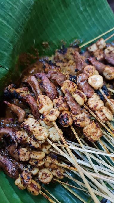 SATE KELOPO TAMAN SIMOLAWANG