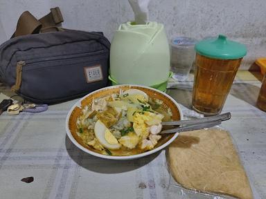 SOTO AYAM SIDOYOSO HJ JALI