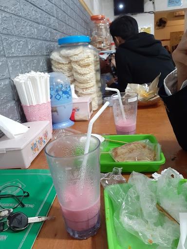 WARUNG AMPEL KEMBANG ES PERMEN KARET