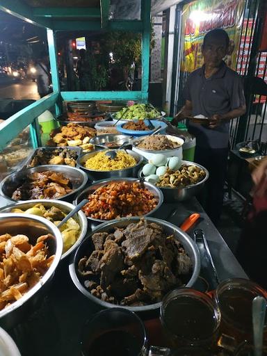 WARUNG NASI BU YAHMI