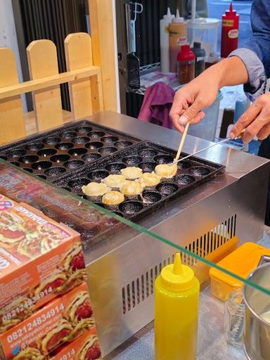 TAKOYAKI CORNER