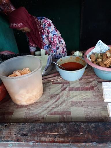 WARUNG NASI UDUK IBU ACIH