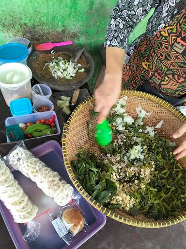 WARUNG LOTEK KERSEM