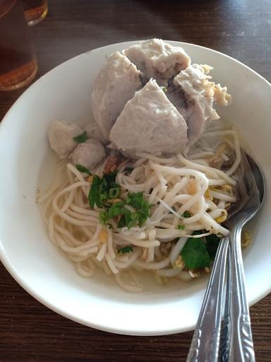 MIE BAKSO SELERA RASA