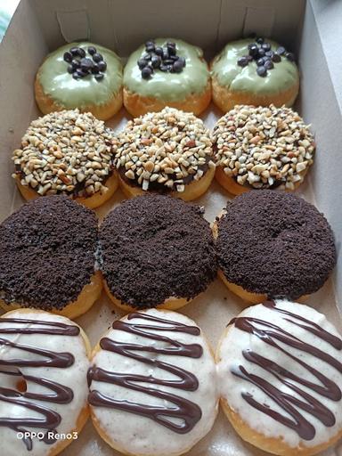 DONAT KENTANG INTAN