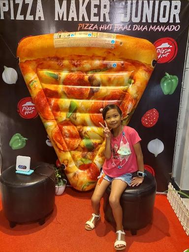 PIZZA HUT RESTORAN