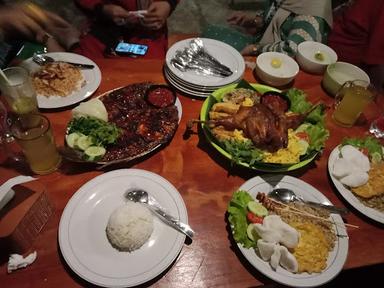 SINGOSING CAFE & RESTO