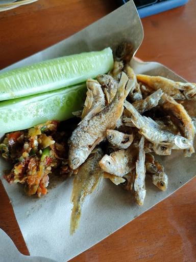 WARUNG MBAK GIOK