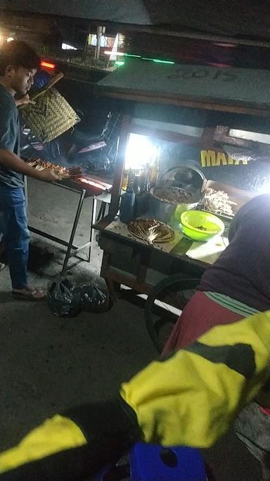 SATE AYAM