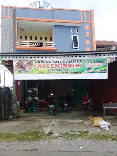 WARUNG SATE NISOM ( LUMINTIR )