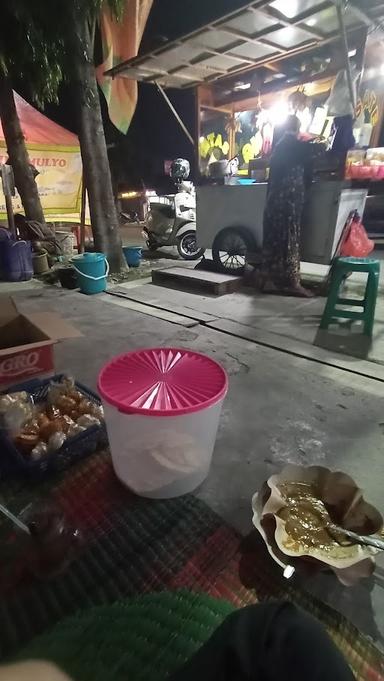 SATE PADANG