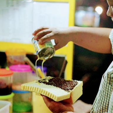 ROTI BAKAR MANIZSE