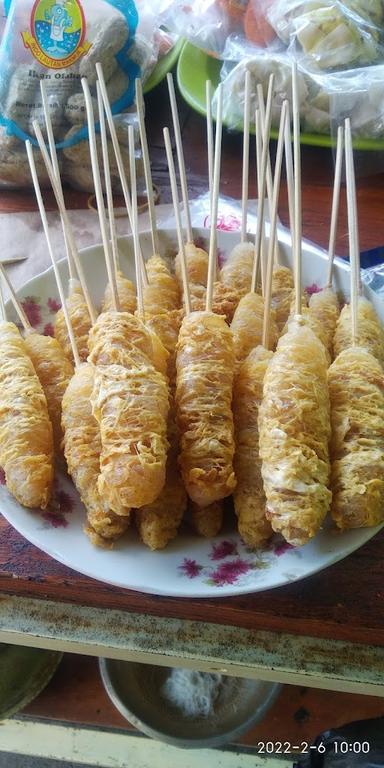 WARUNG TEMPURA MACILA