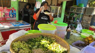 WARUNG EMA SAKEM