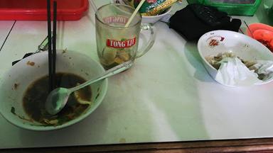 MIE AYAM & BAKSO BOGEM