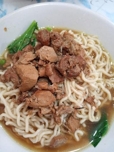 MIE AYAM & BAKSO BOGEM