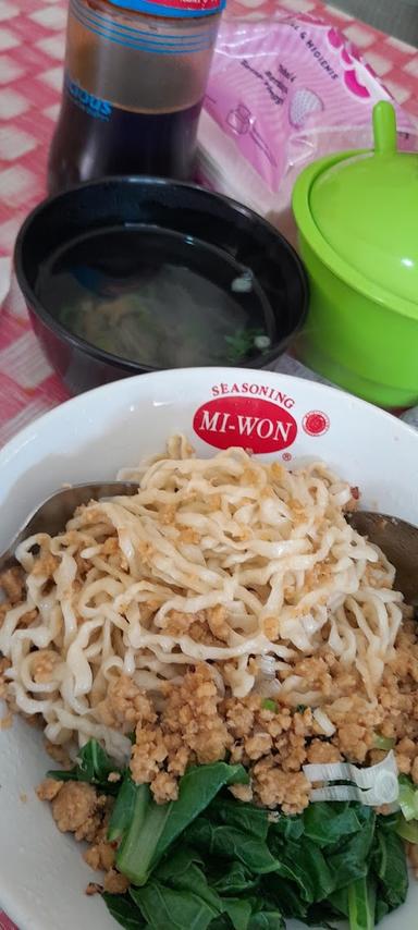 MIE AYAM DJAKARTA KOTA, SOKARAJA