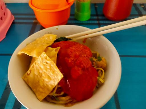 WARUNG MIE AYAM BAKSO CAK PUR