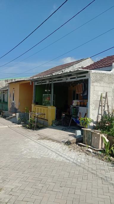 WARUNG SEBLAK BUNDA VIVI