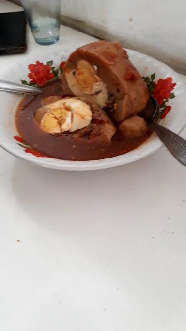 MIE BAKSO DADI REJO