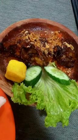 Photo's Rumah Makan & Pemancingan Meja Raja