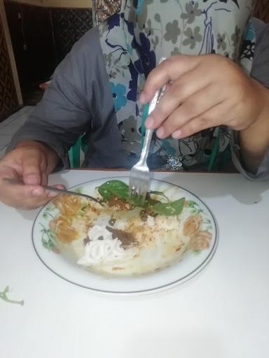 WARUNG NASI SASARI MA IJOT