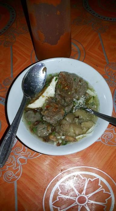 BAKSO CENGIS CENGENGESAN