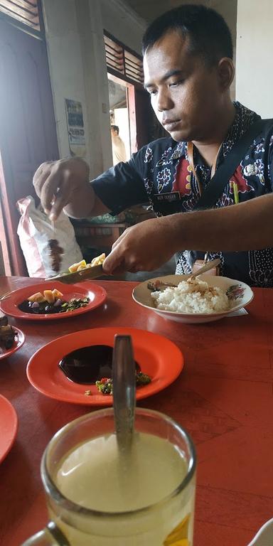 RUMAH MAKAN RAJA SATE