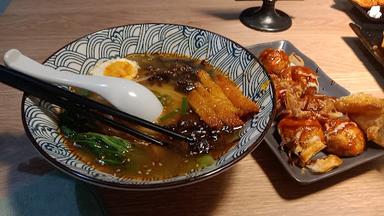 WAROENK RAMEN MOJOKERTO