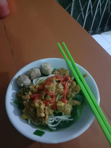 BAKSO GEMOY MAS DENI