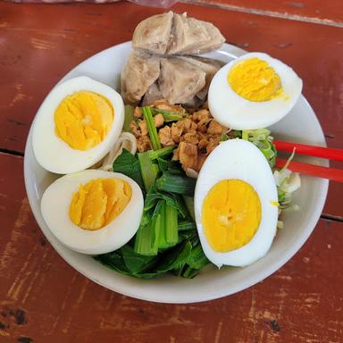 MIE AYAM BAKSO MAS JABRIX/ MADINA MSJD ALHANAFIYAH