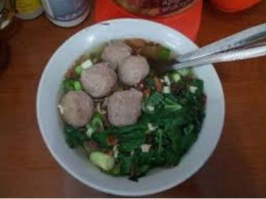 MIE BAKSO MAS NARDI SOLO 3