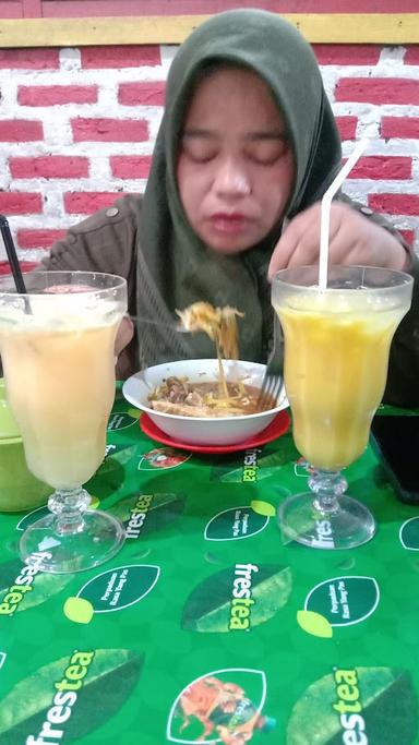 MIE KOCOK IHSAN SADU