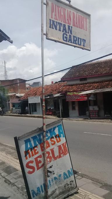 RUMAH MAKAN HARAPAN BUNDO