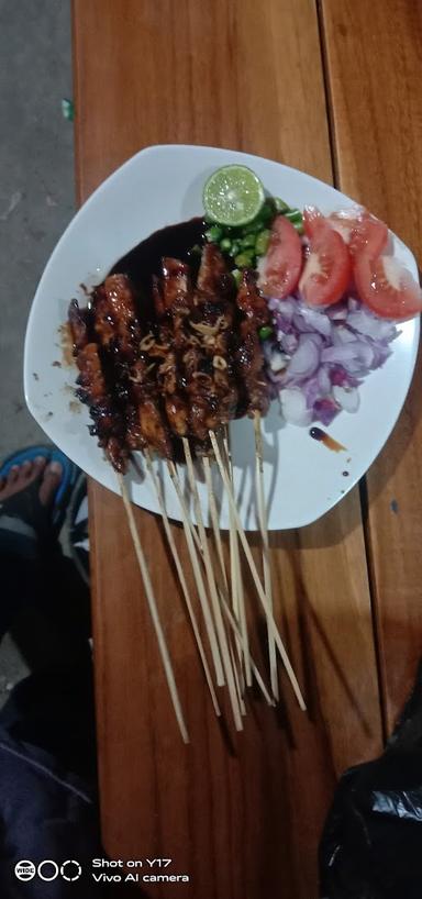 SATE MADURA H. NOR CINGCIN