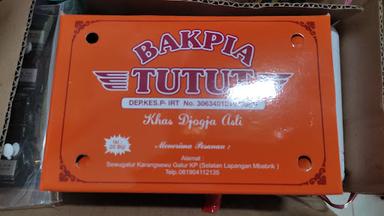 BAKPIA DAN OLEH-OLEH TUTUT