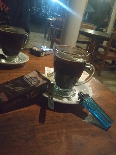 BALE 'OMBE KOPI & WIFI