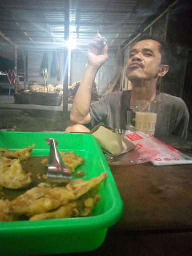 KEDAI ANGKRINGAN MBAH JERRY